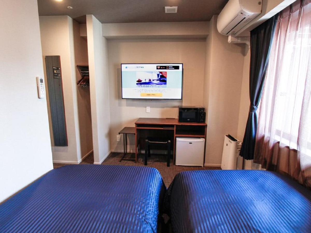 Hotel Livemax Osaka Honmachi Buitenkant foto