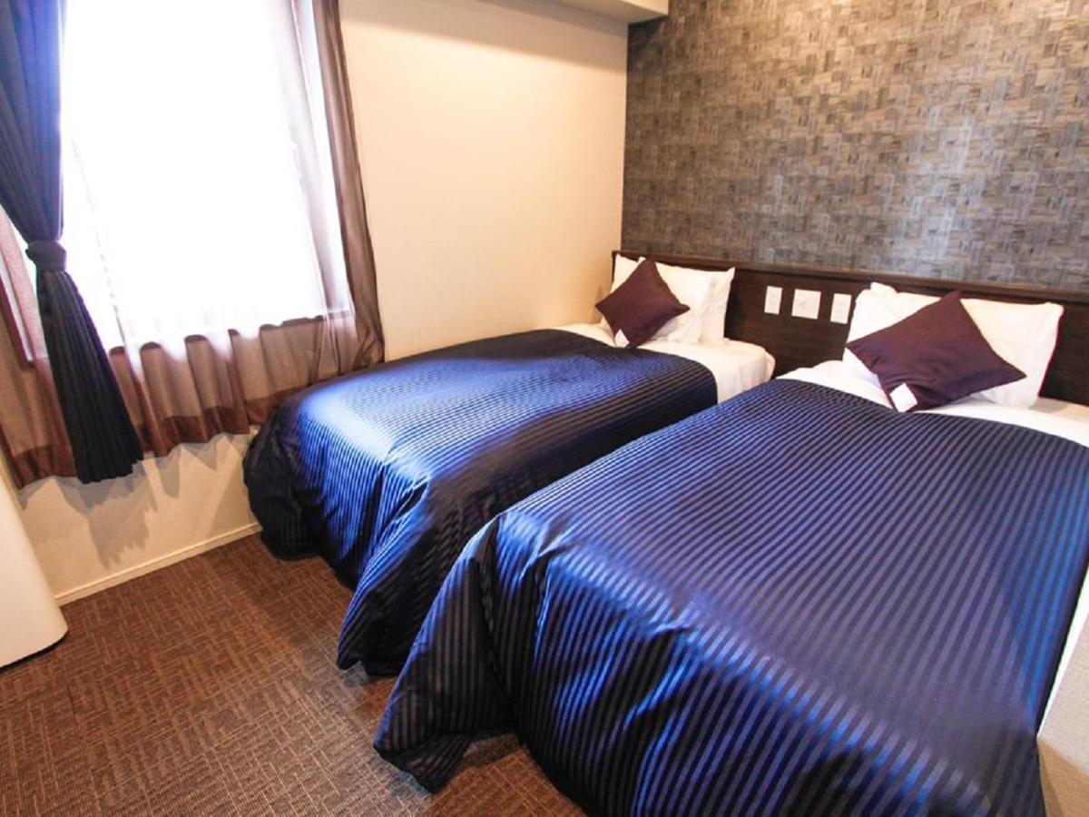 Hotel Livemax Osaka Honmachi Buitenkant foto