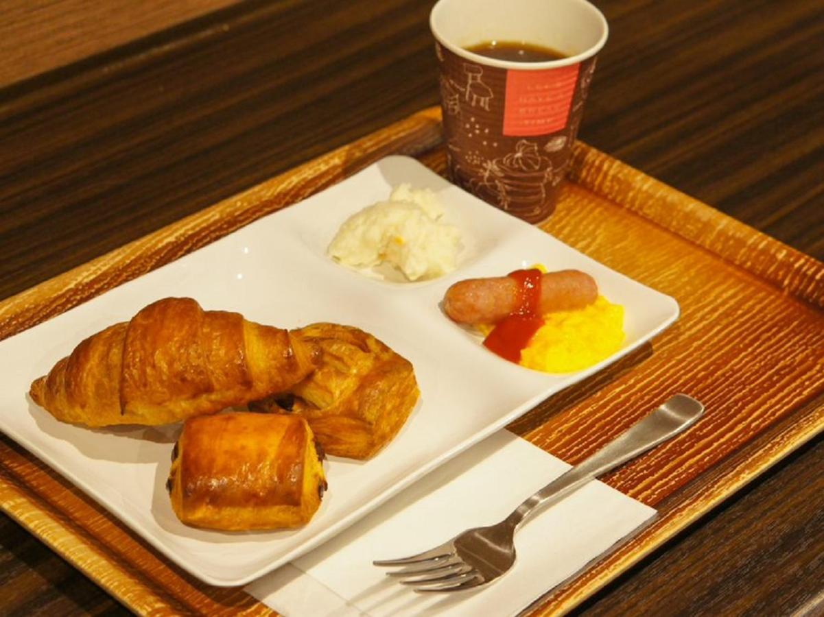 Hotel Livemax Osaka Honmachi Buitenkant foto