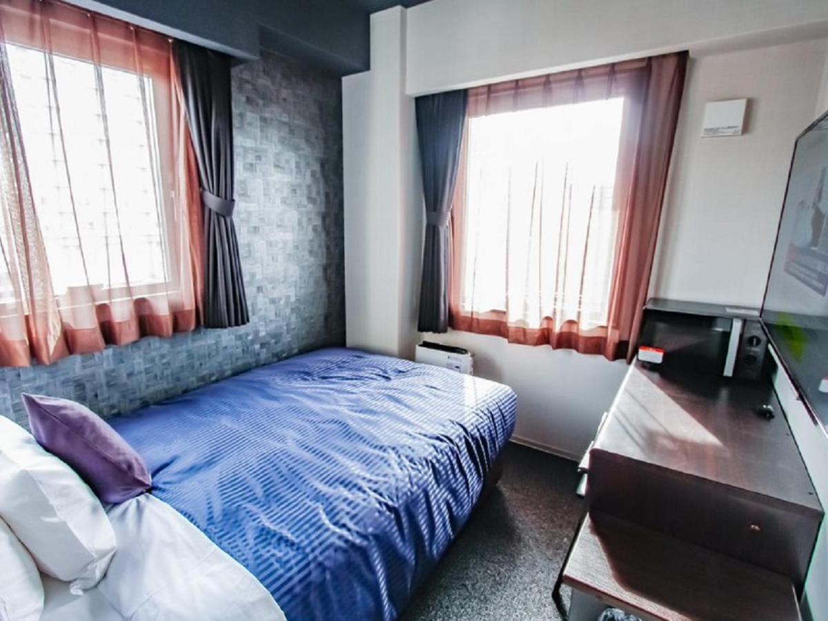 Hotel Livemax Osaka Honmachi Buitenkant foto