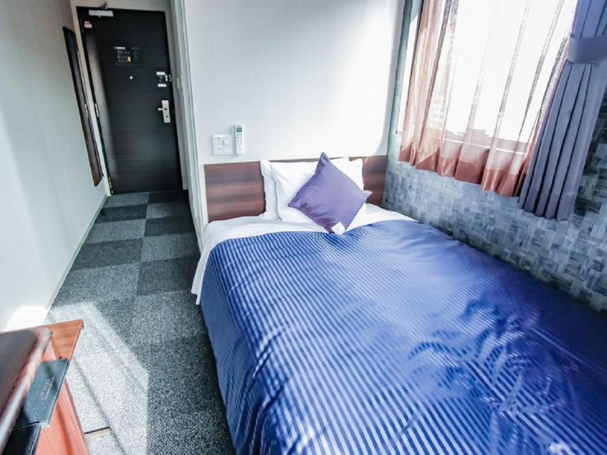 Hotel Livemax Osaka Honmachi Buitenkant foto
